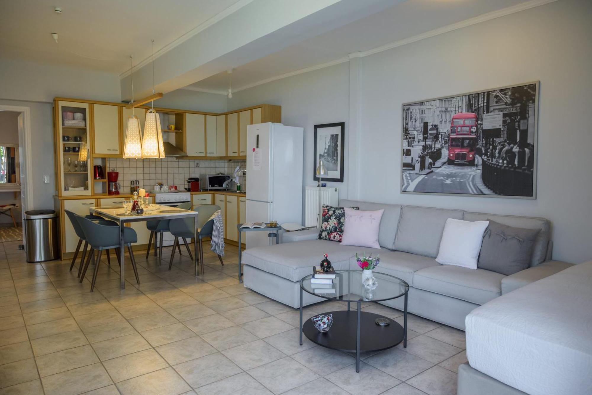 Harris Elegant House Superb View Near Airport Apartment อาร์เตมีดา ภายนอก รูปภาพ